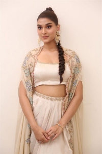 Saiee Manjrekar Latest Photos @ Ghani Movie Interview