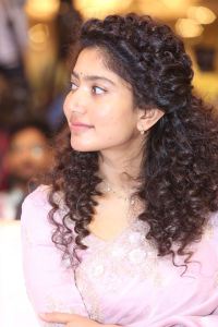 Actress Sai Pallavi Saree Pics @ Amaran Pre Release