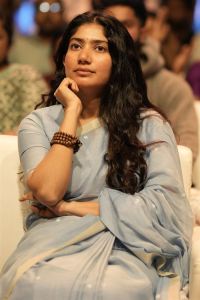 Thandel Heroine Sai Pallavi Cute Saree Photos