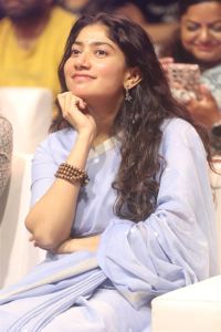 Thandel Heroine Sai Pallavi Cute Saree Photos