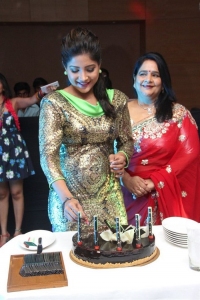 Actress Sakshi Agarwal Birthday Celebration Photos