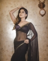 Actress Sakshi Agarwal Saree Photoshoot Images