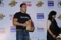 Salman Khan Promotes Dabangg 2 at The Park, Hyderabad