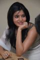 Actress Samantha Ruth Prabhu New Cute Stills at SVSC Interview