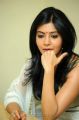 Cute Samantha New Stills at Seethamma Vakitlo Sirimalle Chettu Interview