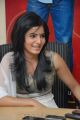 Cute Samantha New Stills at Seethamma Vakitlo Sirimalle Chettu Interview