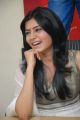 Samantha New Stills at Seethamma Vakitlo Sirimalle Chettu Interview