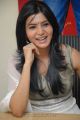 Cute Samantha New Stills at Seethamma Vakitlo Sirimalle Chettu Interview