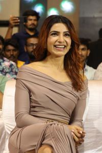 Actress Samantha Pictures @ Jigra Movie Pre Release