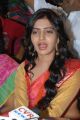 Beautiful Samantha in Saree Photos in Kalanikethan at Kukatpally, Hyderabad