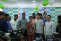 Actress Samantha Launches Oppo F11 Pro at Vijayawada Big C Mobiles Show Room Photos