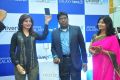 Actress Samantha launches Samsung Galaxy Note III Smartphone