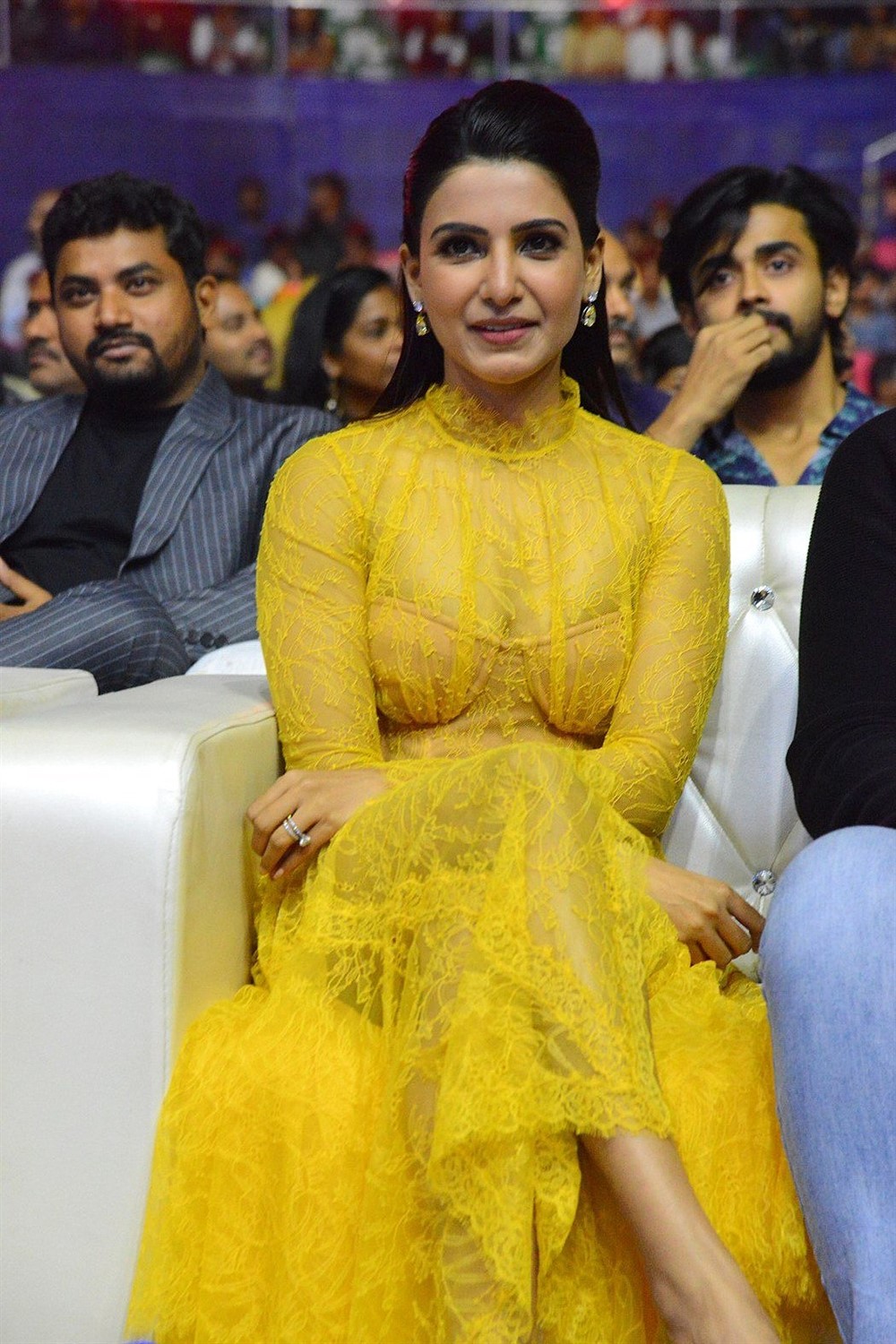 Actress Samantha Akkineni Latest Hot Stills From Zee Cine Awards Tamil 2020