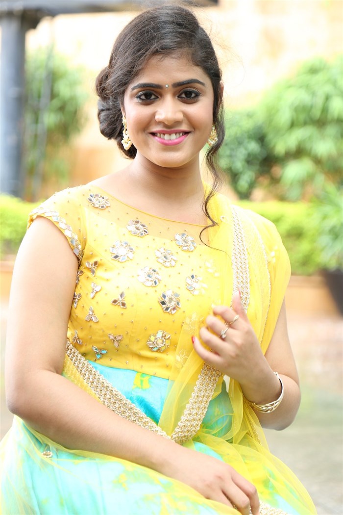 Telugu Actress Samatha Pictures @ Hi Life Exhibition Launch.
