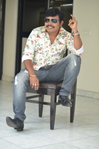 Actor Sampoornesh Babu Photos @ Cauliflower Movie Interview