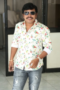 Cauliflower Movie Hero Sampoornesh Babu Interview Photos