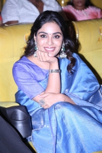 Actress Samyuktha Menon Blue Saree Images