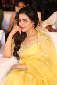 Kaduva Movie Actress Samyuktha Menon Yellow Saree Pics