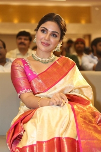 Sir Movie Actress Samyuktha Menon Pictures