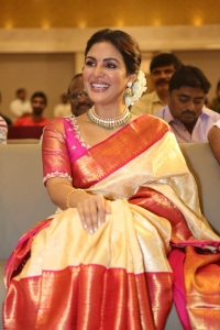 Actress Samyuktha Menon Pictures @ Sir Movie Success Meet