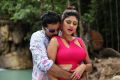 Sarathkumar, Oviya Hot in Sandamarutham Movie Photos