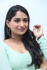 Actress Sandhya Raju Cute Pics @ Natyam Movie Interview