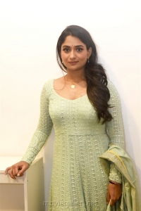 Natyam Movie Heroine Sandhya Raju Interview Pics