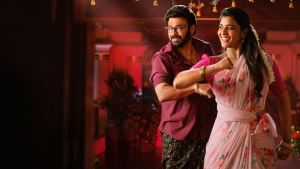 Venkatesh, Aishwarya Rajesh in Sankranthiki Vasthunnam HD Images