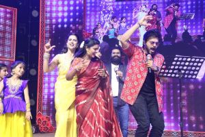 Meenakshi Chaudhary,, Venkatesh, Aishwarya Rajesh @ Sankranthiki Vasthunam Blockbuster Musical Night Photos