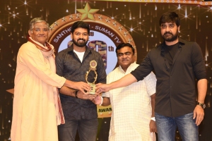 Tanikella Bharani, Babu Mohan, Srikanth @ Santosham Suman TV Awards 2021 Function Stills