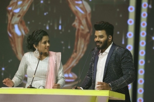 Suma, Sohel @ Santosham Suman TV Awards 2021 Function Stills