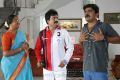Vadivukarasi, Vivek, Cell Murugan in Saravana Poigai Tamil Movie Stills
