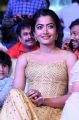 Rashmika Mandanna @ Sarileru Neekevvaru Pre Release Function Photos