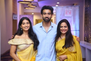 Bhavana, Akash Goparaju, Sunitha @ Sarkaaru Noukari Movie Teaser Launch Stills