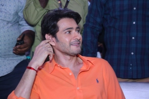 Mahesh Babu @ Sarkaru Vaari Paata Pre Release Event Stills