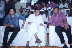 Ashok Galla, Aadi Sheshagiri Rao, Naveen Yerneni @ Sarkaru Vaari Paata Pre Release Event Stills