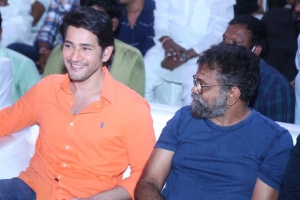 Mahesh Babu, Sukumar @ Sarkaru Vaari Paata Pre Release Event Stills