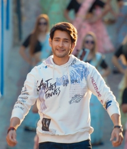 Hero Mahesh Babu Sarkaru Vaari Paata Move HD Images