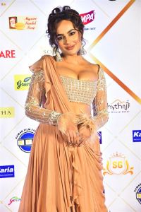 Actress Seerat Kapoor Hot Images @ Filmfare Awards South 2024 Red Carpet