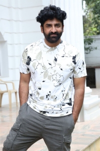 Waltair Veerayya Dance Choreographer Sekhar VJ Interview Stills