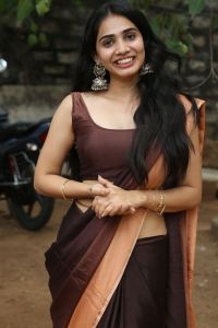 Prabhutva Juniour Kalasala Heroine Shagnasri Venun Pictures