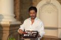 Shahrukh Khan's 48th Birthday Celebrations Photos