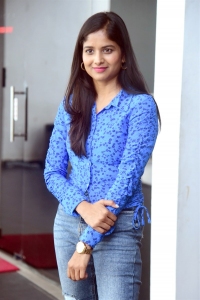 Jayamma Panchayathi Actress Shalini Kondepudi Photos