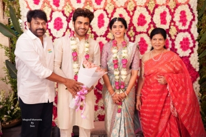 Chiranjeevi wth wife Surekha Konidala @ Sharwanand Rakshita Reddy Engagement Photos