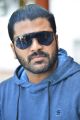 Actor Sharwanand Pictures @ Padi Padi Leche Manasu Movie Interview