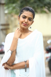 Adbhutham Movie Actress Shivani Rajasekhar Interview Stills