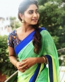 Tamil TV Actress Shivani Narayanan Saree Photos