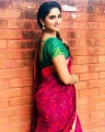 Tamil TV Actress Shivani Narayanan Saree Photos