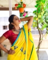 Tamil TV Actress Shivani Narayanan Saree Photos