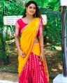 Tamil TV Actress Shivani Narayanan Saree Photos